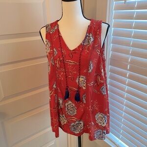 Knox Rose || Floral v-neck tank with tassel tie